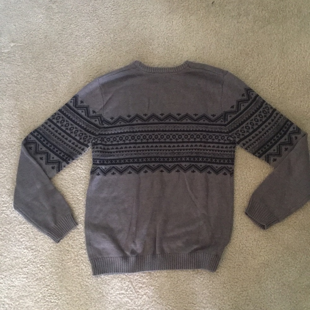 Volcom sweater - Picture 2 of 2